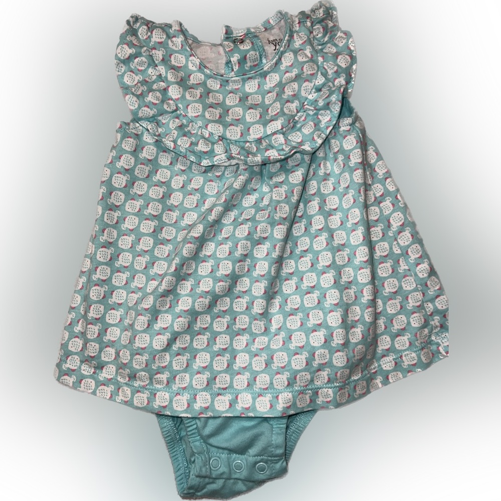 Carters 12 month dress. Gently used.